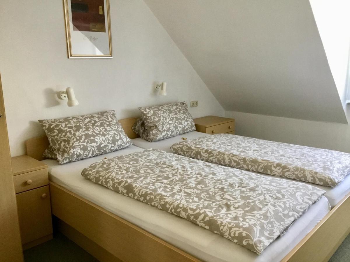Mosel-Appartements Nehren Zell an der Mosel Exterior photo
